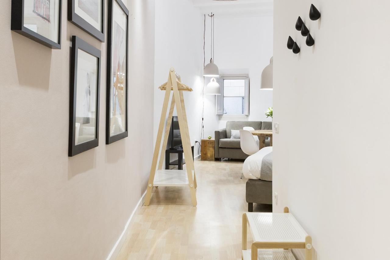 Ola Living Cnd Canuda Barcelona Luaran gambar