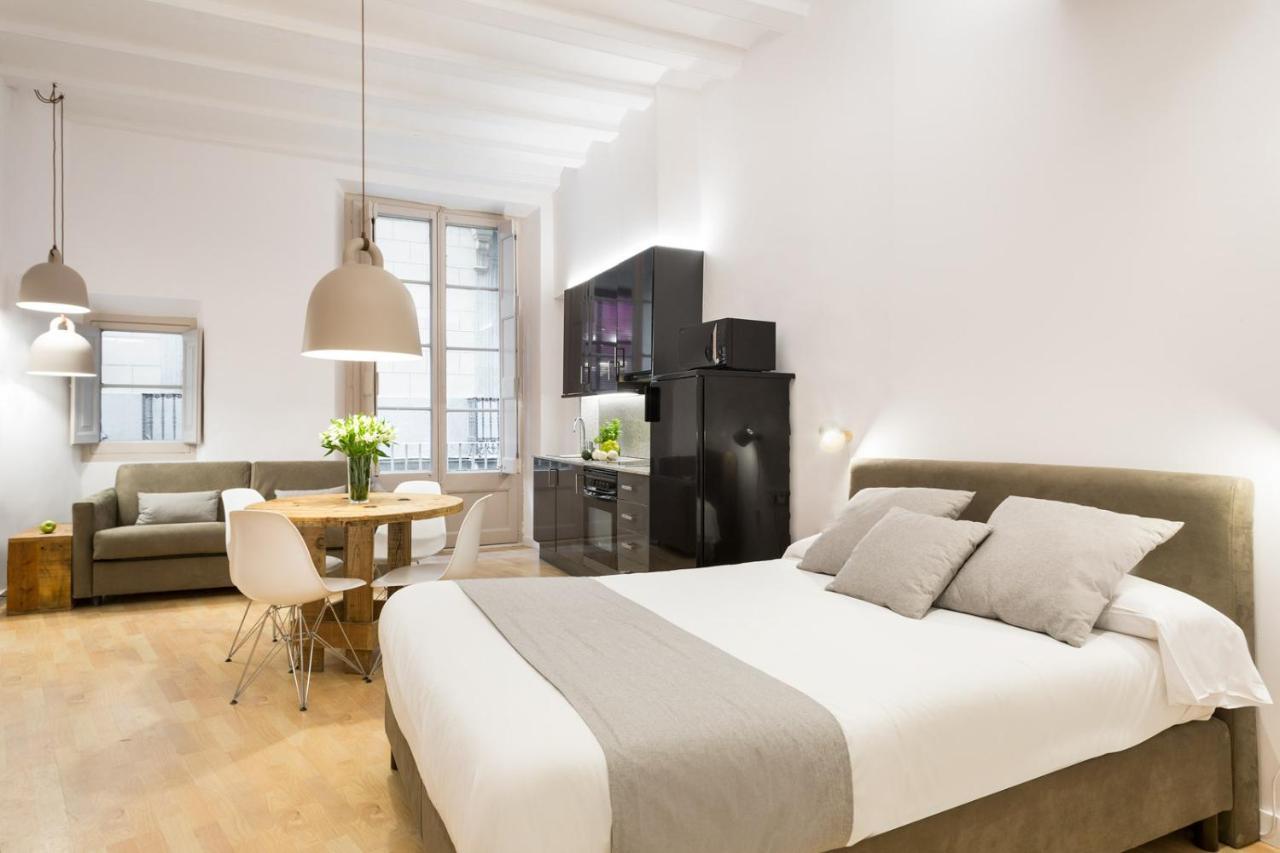 Ola Living Cnd Canuda Barcelona Luaran gambar