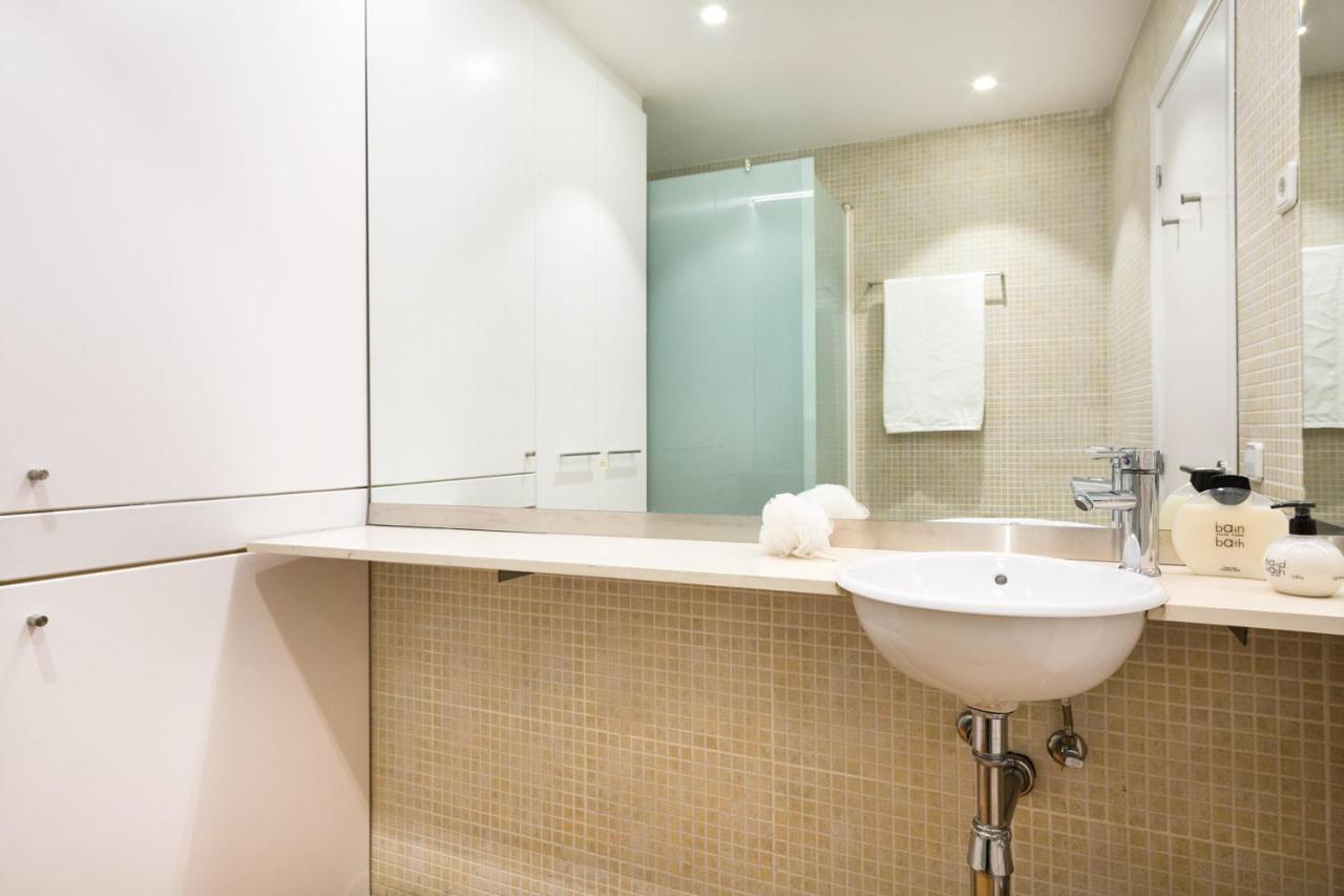 Ola Living Cnd Canuda Barcelona Luaran gambar